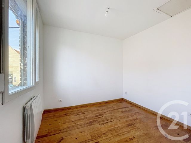 Appartement F4 à louer - 4 pièces - 62.32 m2 - THOUROTTE - 60 - PICARDIE - Century 21 Infinity