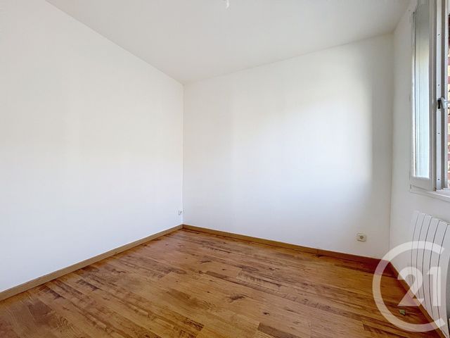 Appartement F4 à louer - 4 pièces - 62.32 m2 - THOUROTTE - 60 - PICARDIE - Century 21 Infinity