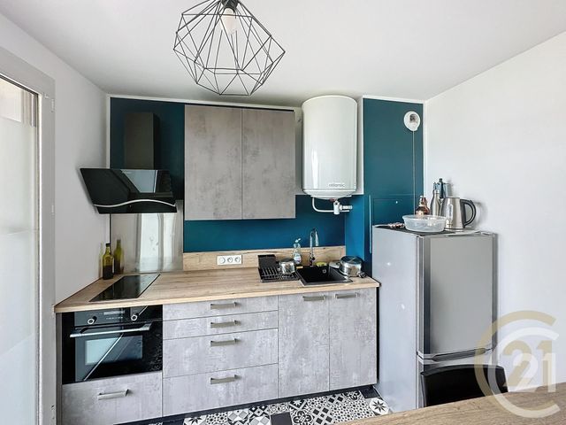 Appartement Studio à louer - 1 pièce - 28.63 m2 - COMPIEGNE - 60 - PICARDIE - Century 21 Infinity