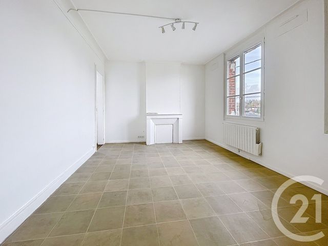 Appartement F2 à louer - 3 pièces - 61.2 m2 - LONGUEIL ANNEL - 60 - PICARDIE - Century 21 Infinity