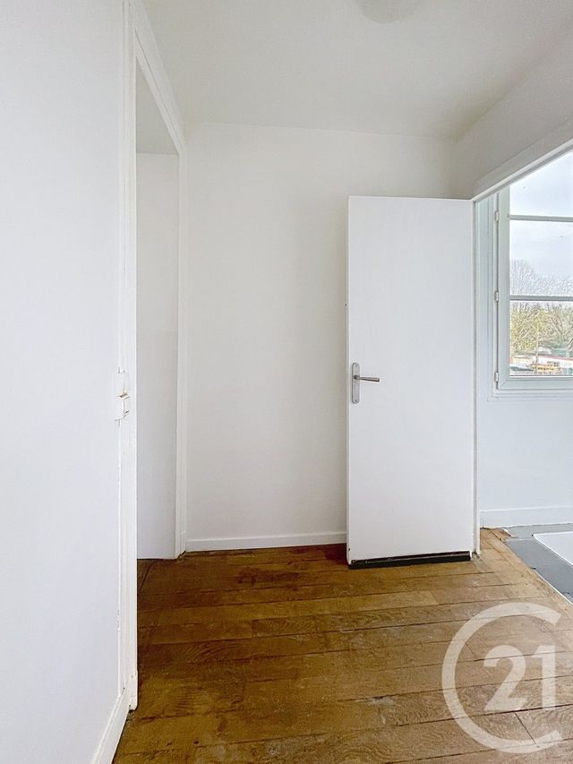 Appartement F2 à louer - 3 pièces - 61.2 m2 - LONGUEIL ANNEL - 60 - PICARDIE - Century 21 Infinity