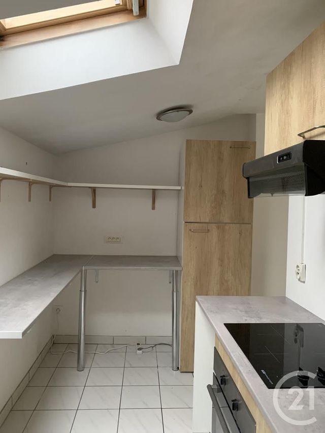 Appartement T3 à louer - 3 pièces - 71.13 m2 - JAUX - 60 - PICARDIE - Century 21 Infinity
