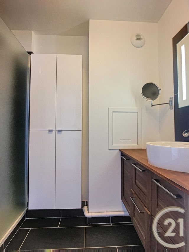 Appartement F3 à louer - 3 pièces - 65.32 m2 - MARGNY LES COMPIEGNE - 60 - PICARDIE - Century 21 Infinity