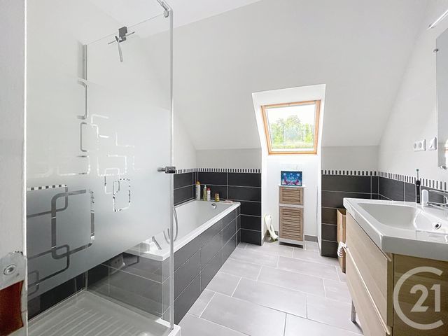 maison à louer - 5 pièces - 115.0 m2 - JANVILLE - 60 - PICARDIE - Century 21 Infinity