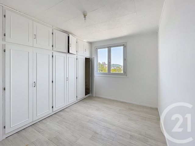Appartement F4 à louer - 4 pièces - 68.76 m2 - NOYON - 60 - PICARDIE - Century 21 Infinity