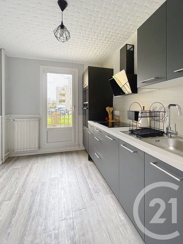 Appartement Chambre à louer - 4 pièces - 77.13 m2 - COMPIEGNE - 60 - PICARDIE - Century 21 Infinity