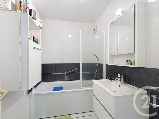 Appartement F1 à vendre - 2 pièces - 50.08 m2 - RIBECOURT DRESLINCOURT - 60 - PICARDIE - Century 21 Infinity